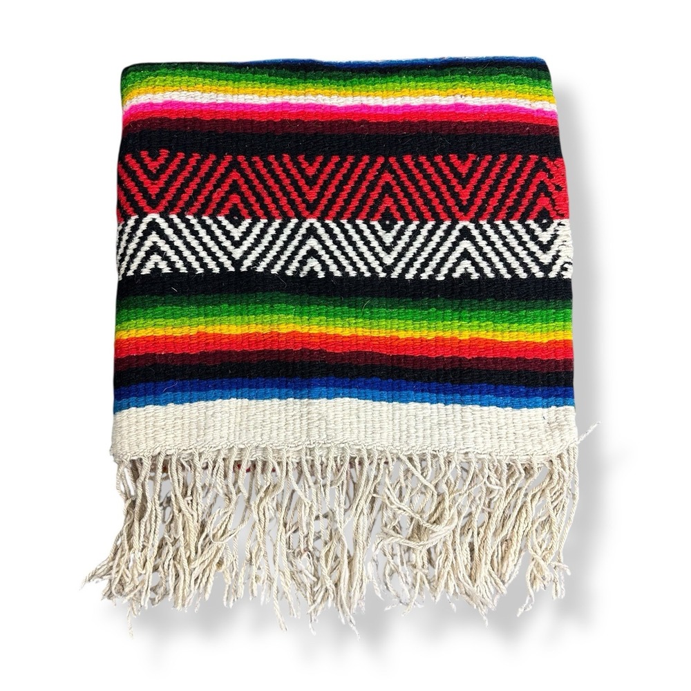 Vintage Mexican Serape Poncho Large Heavy  Textile Woven Wool 70x74‎ w/ Fringe - Picture 13 of 13